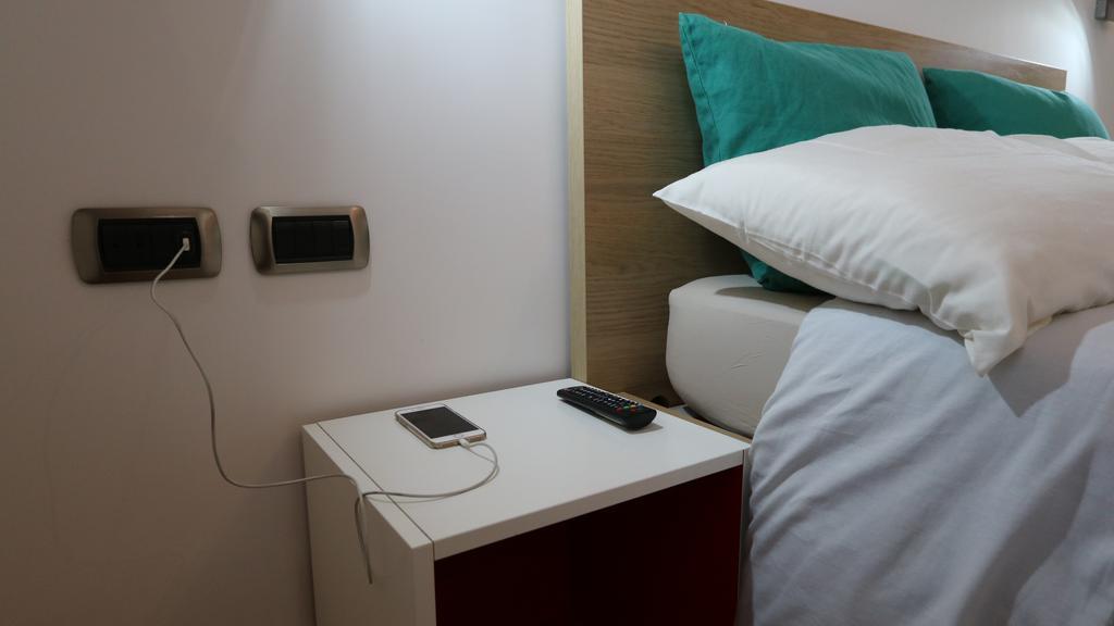 Room In Roma Isole Dış mekan fotoğraf