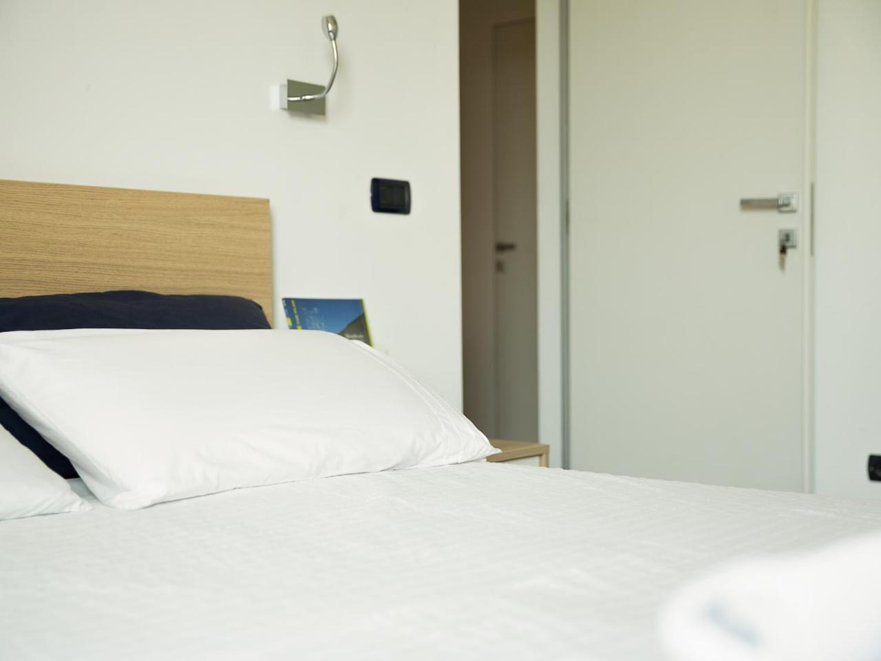 Room In Roma Isole Dış mekan fotoğraf